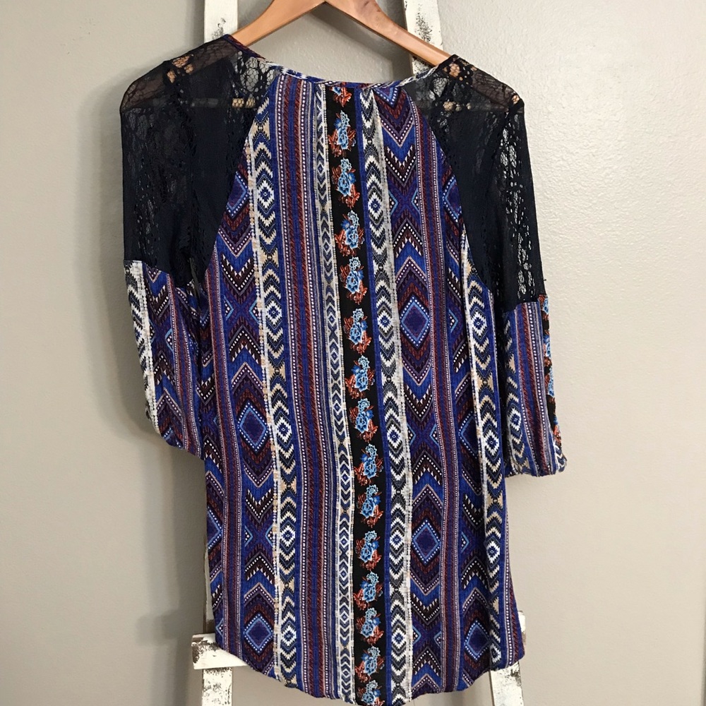 Patterned blouse - Picture 4 of 4